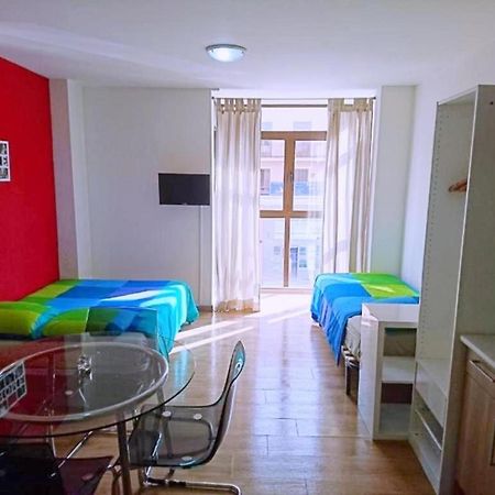 Apartamentos Urgel Madrid Exteriör bild