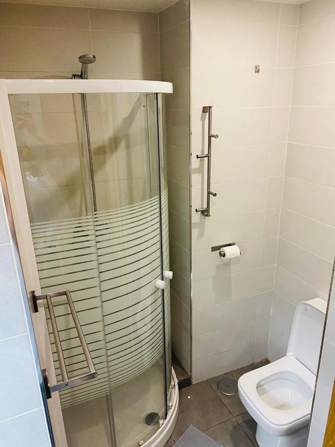 Apartamentos Urgel Madrid Exteriör bild